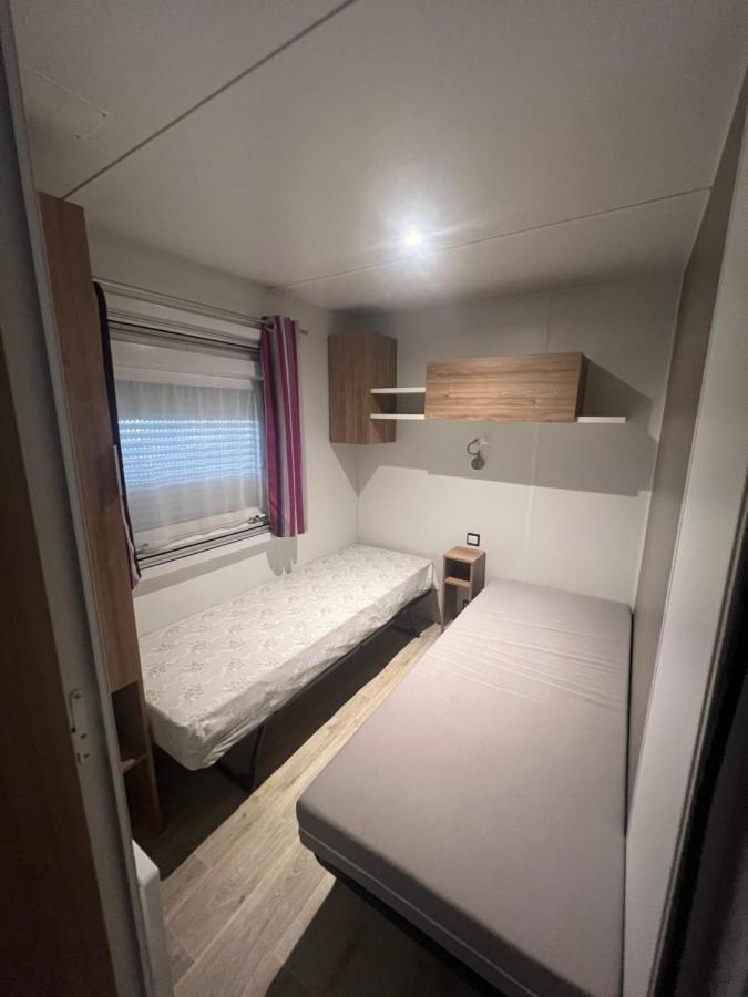 Mobilhome Camping 4 Etoiles Narbonne-Plage Exterior photo