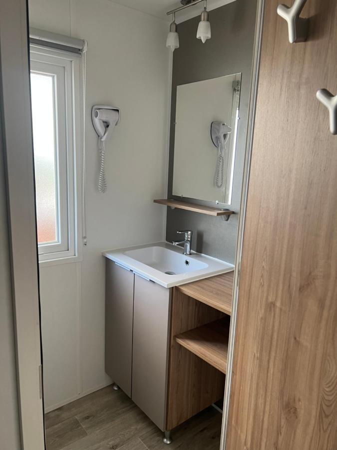 Mobilhome Camping 4 Etoiles Narbonne-Plage Exterior photo